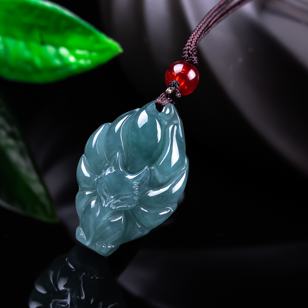 Women Fashion Designer - Natuurlijke Birmese Jadeïet Vos Hanger Ketting