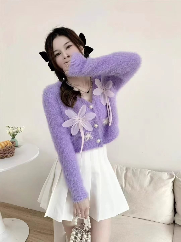 Women'S Fashion Trends Fall 2025 - Zoete dames gebreide truien V-hals vintage