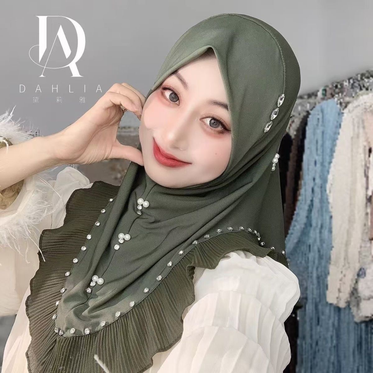 Women Fashion Malaysia - Hijab moslimvrouwen shawl hoofddoek luxe kwastjes