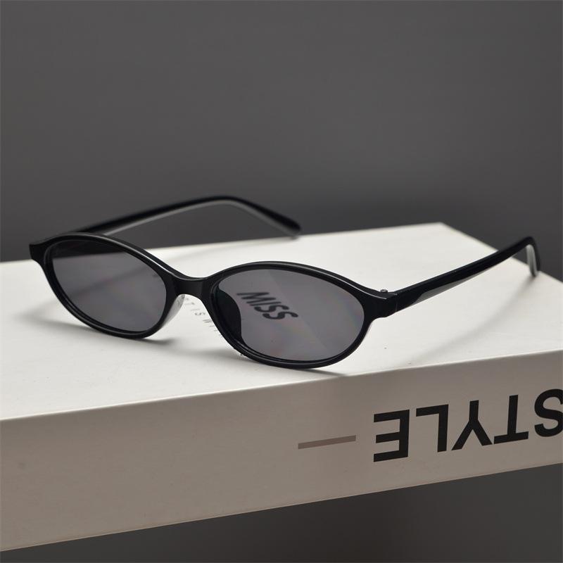 Nieuwe Retro Ovale Cat Eye Zon - Women'S Fashion Eyeglasses recensie en prijs