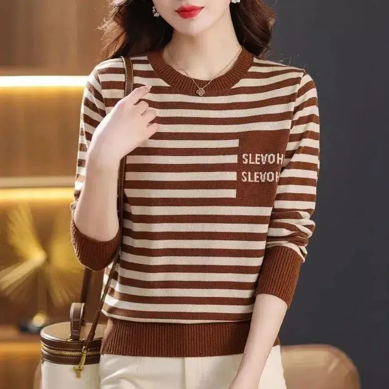 Ronde O-hals losse gebreide da - Women'S Fashion Trends Fall 2025 recensie en prijs